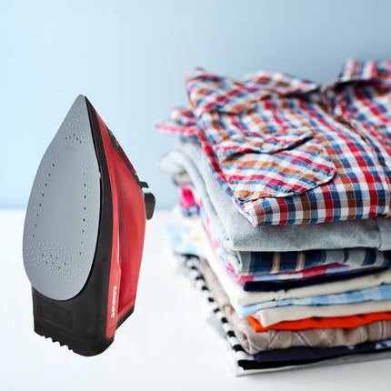 Admiral 2400W Steam Iron With Ceramic Soleplate, Auto Shut -Off Function, 320ML Water Tank