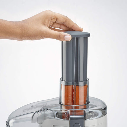 Black & Decker 250W juicer with pulp separator, large fruit feed chute, white/gray - JE250-B5