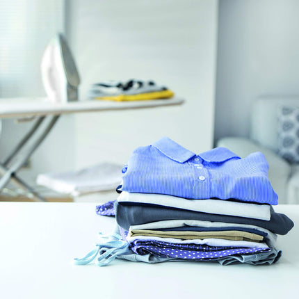 Kenwood Steam Iron 2600W with Ceramic Soleplate, Auto Shut-Off, Anti-Drip, Anti-Calc, Self Clean, Continuous Steam, Steam Burst, Spray Function STP75.000WB White/Blue