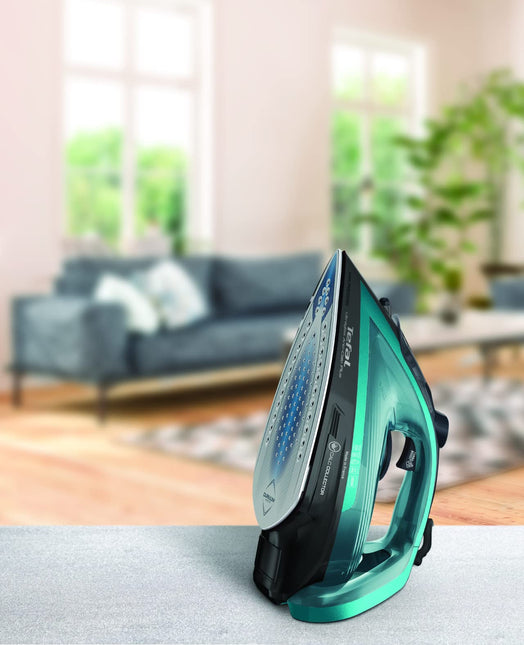 TEFAL Ultraglish Steam Iron, Durilium Airglide, Anti-calc, Anti Drip, 2800 Watts, Blue/Black  2800(خدوش جانبيه)