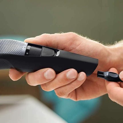 ماكينة تشذيب اللحية فيليبس سيريز 3000 Bt320813